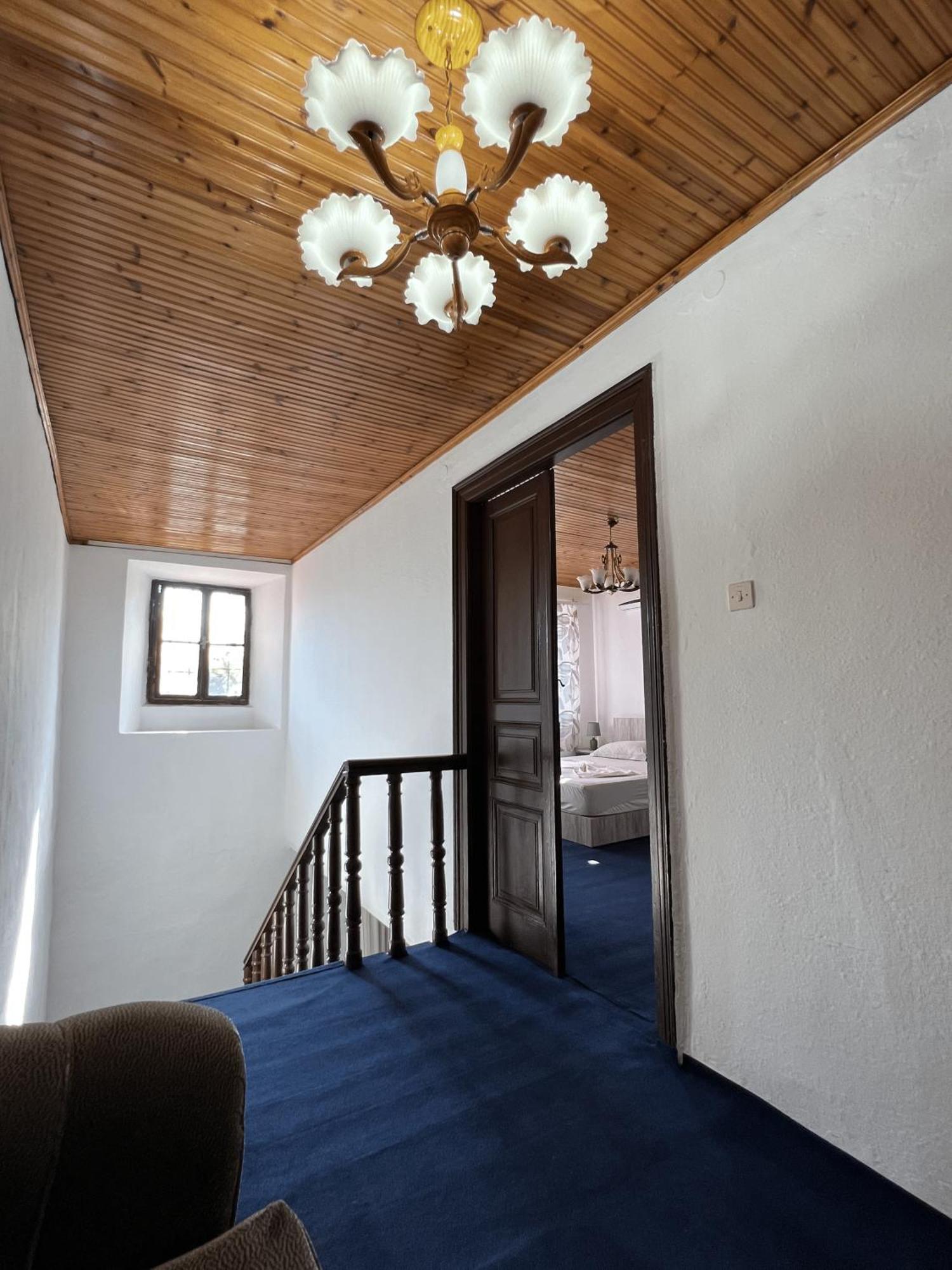Onetwosleep Guesthouse Shkodër Esterno foto